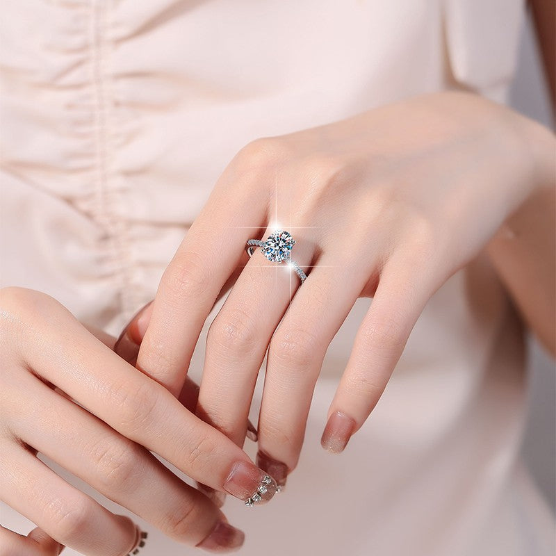 925 Sterling Silver Ring – Oval 2-Carat Moissanite "Pigeon's Egg" Style