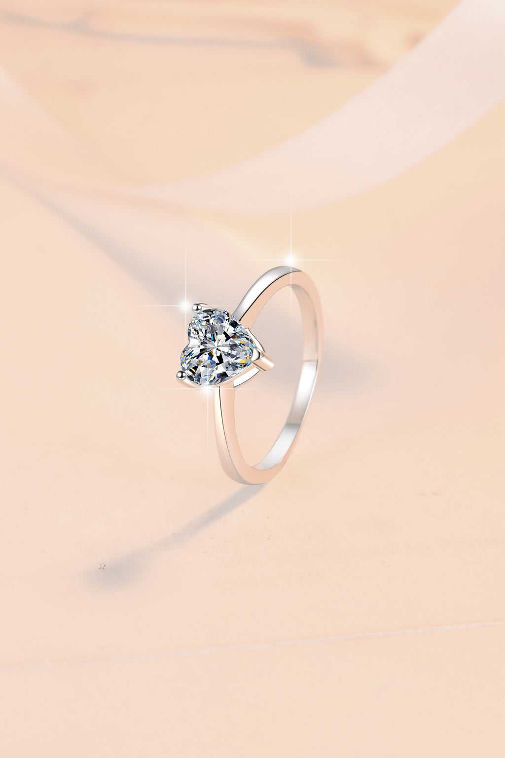Heart-shaped Moissanite Ring – S925 Sterling Silver 1-Carat Ring; Stylish, Sweet, and Minimalist (GRA Certified)